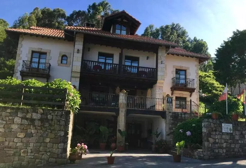 پانسیون Posada Fuentedevilla