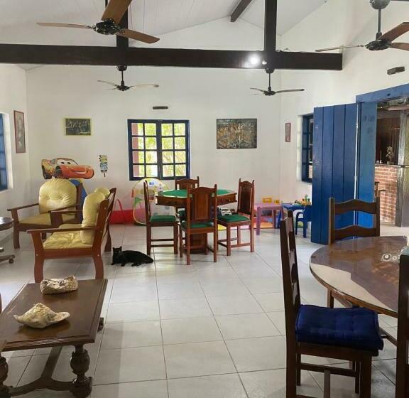 ペンション Pousada Catavento