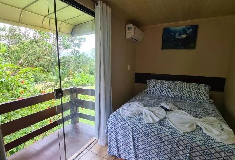 ペンション Pousada éphira