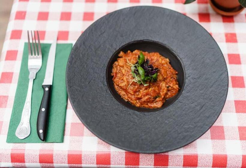 פנסיון The Limes