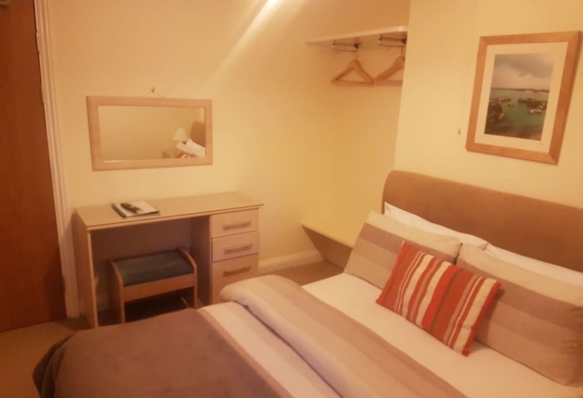 Пансион The Trelinda Guest House