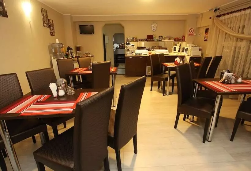 Pension Mora