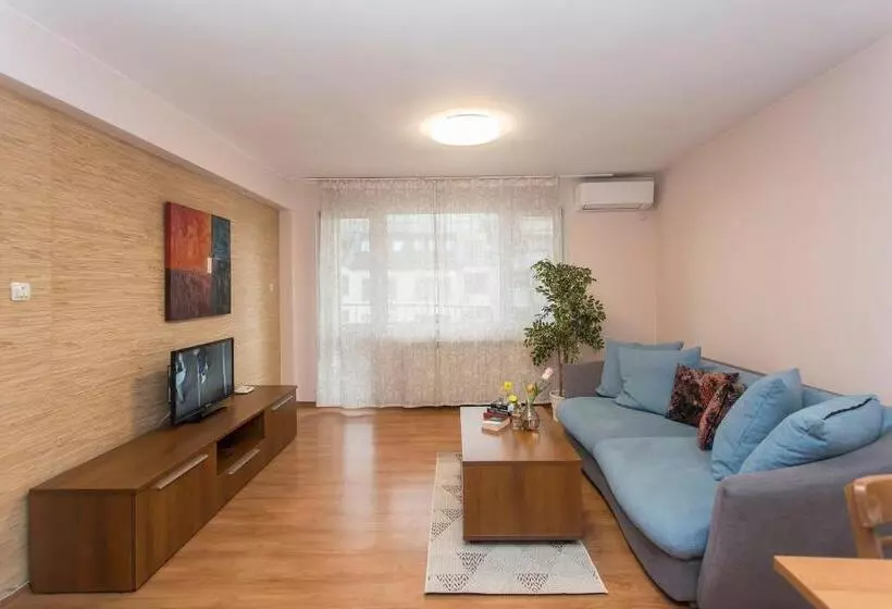 Sofia Central Hotel Apartments