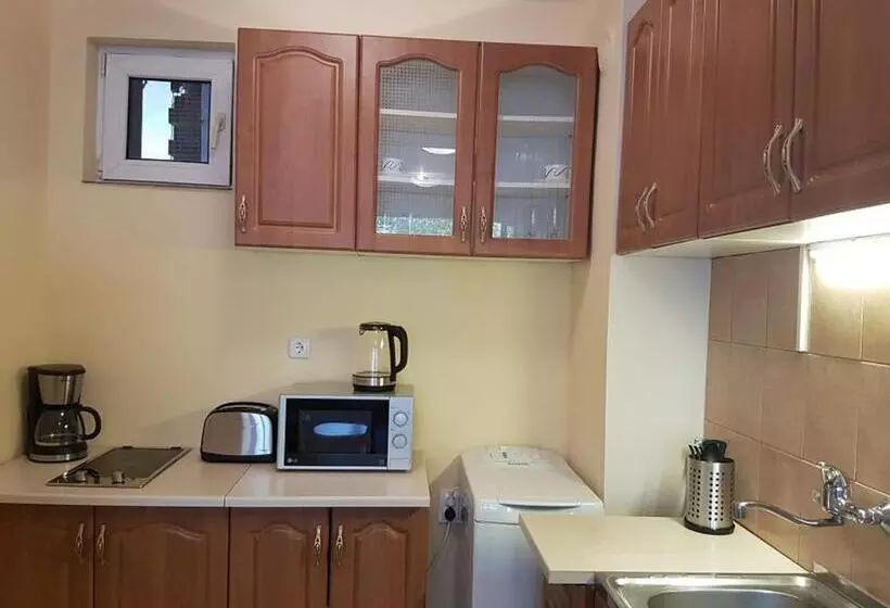 Sofia Central Hotel Apartments