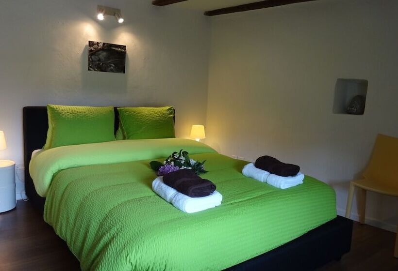 ユースホステル Alloggi Alla Cantina