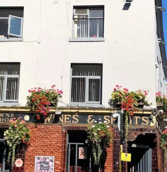 Retkeilymaja The Crown & Anchor