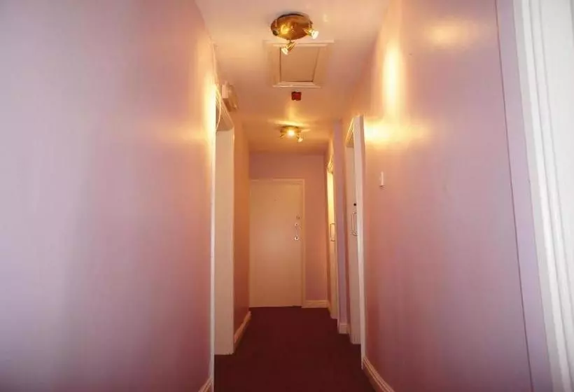 Retkeilymaja The Crown & Anchor