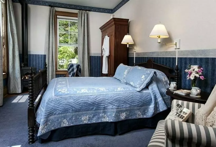 Retkeilymaja The Inn At Locke House