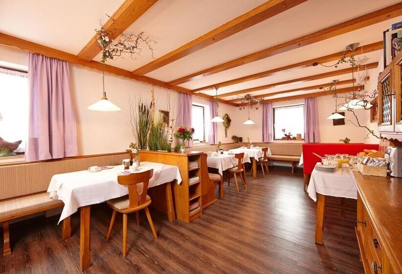 Pensionat Gästehaus Alpina