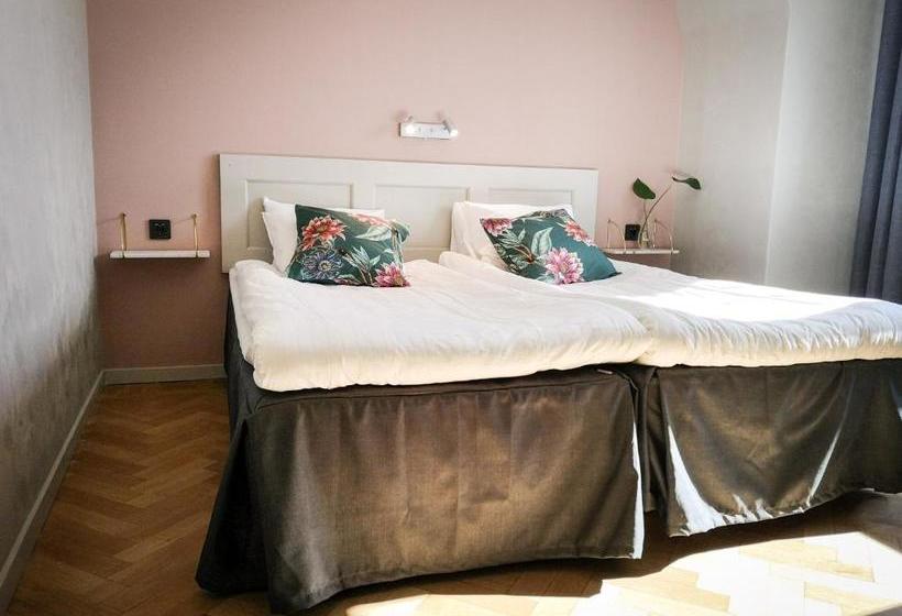 Pension (Hôtel basse catégorie) L Apladalen I Värnamo