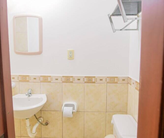 بنسيون North Star Hostal Guayaquil