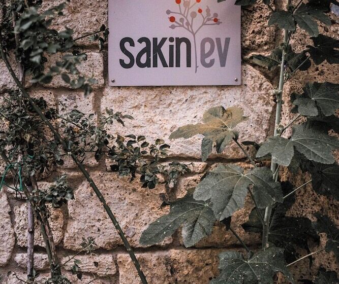 بنسيون Sakin Ev