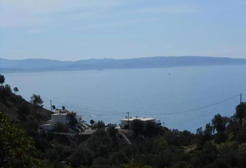 ペンション Nikos Place