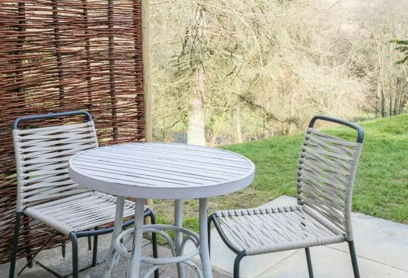 ユースホステル The Green Dragon Inn