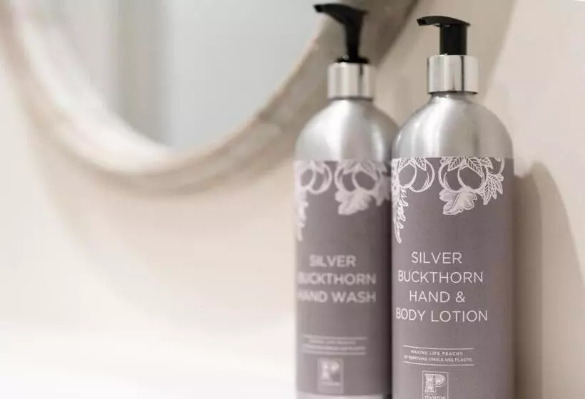 ユースホステル The Richard Onslow