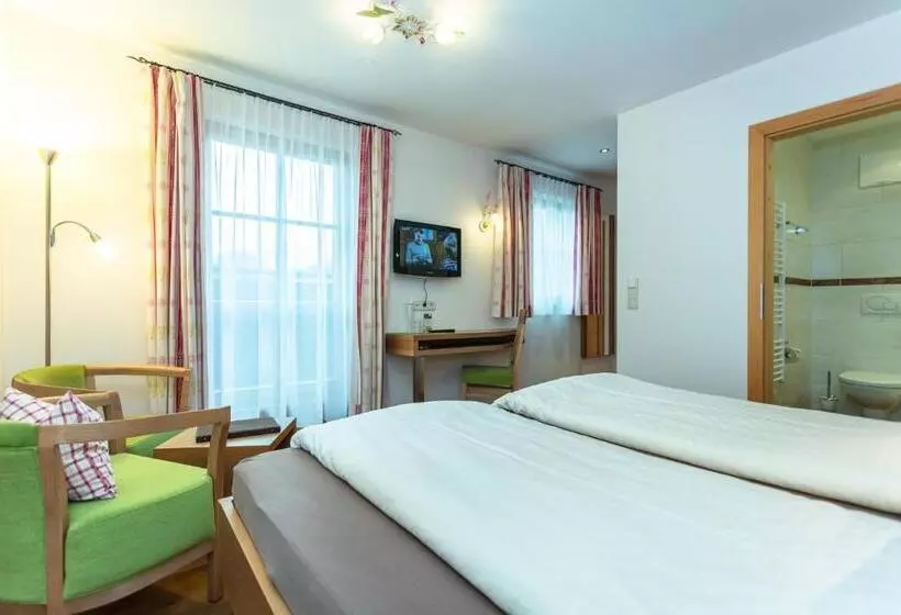 Aamiaismajoitus (B&B) Brandstatthof Leogang