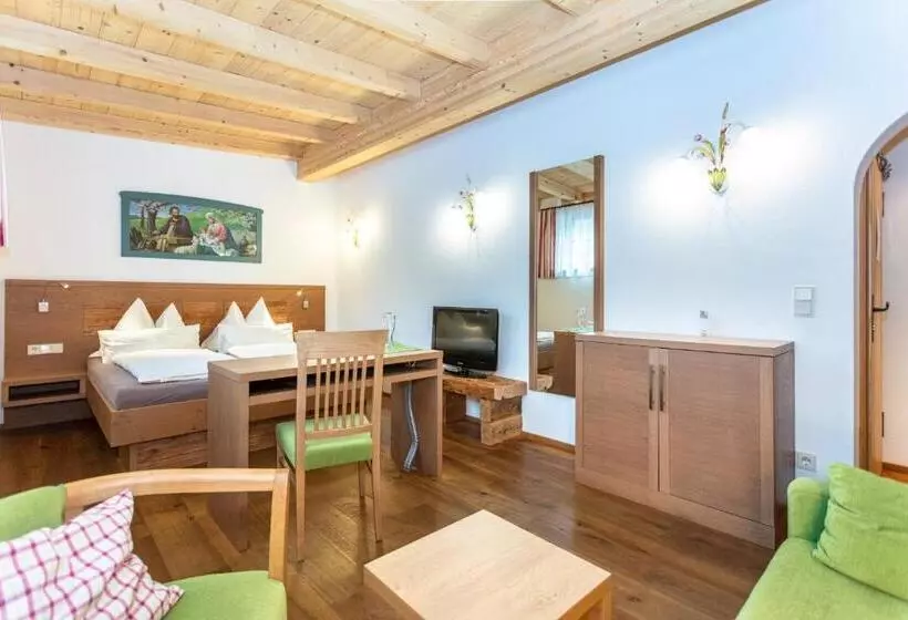 Aamiaismajoitus (B&B) Brandstatthof Leogang