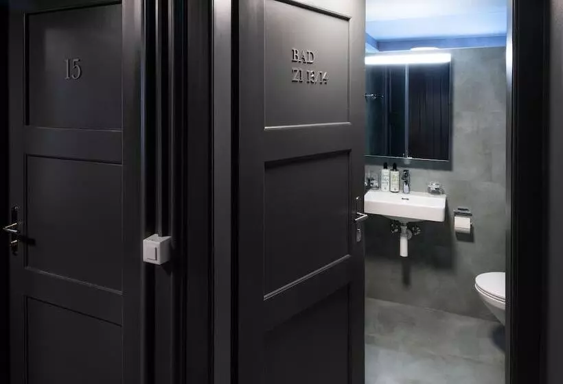 Hotelli Bergidyll   Riders Haven