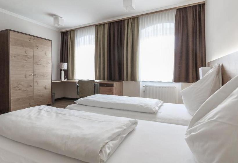 펜션 Frühstückshotel Scharinger