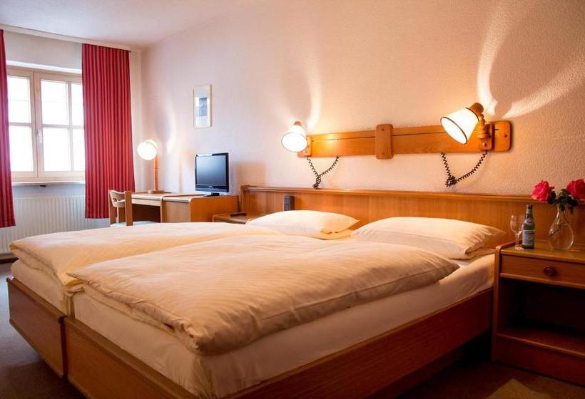 Pensão Zur Post Garni