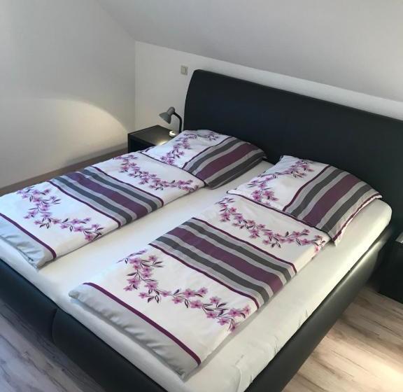 Pensão Gästehaus Après Park