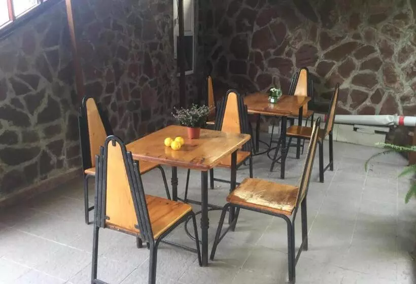 ペンション Guest House Paskal