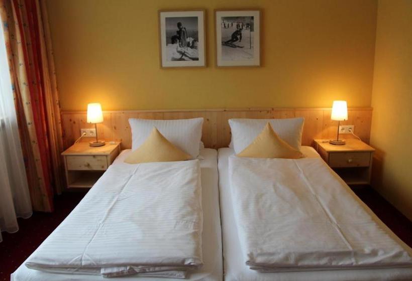 פנסיון Haus Alpenglühn