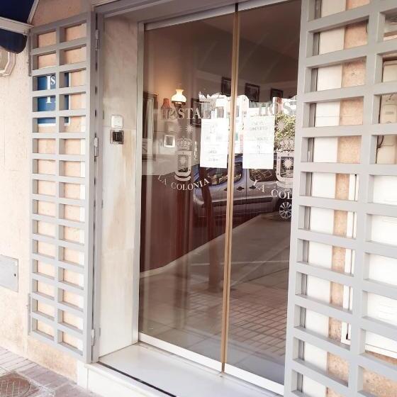 Pensão Hostal La Colonia