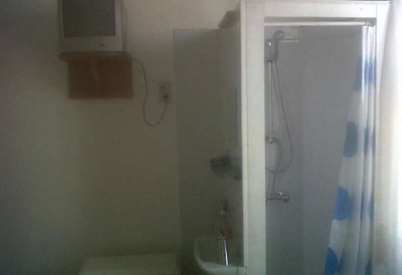 پانسیون Logies Grenadine