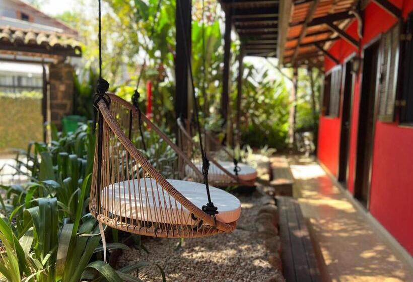 ペンション Pousada Paloma