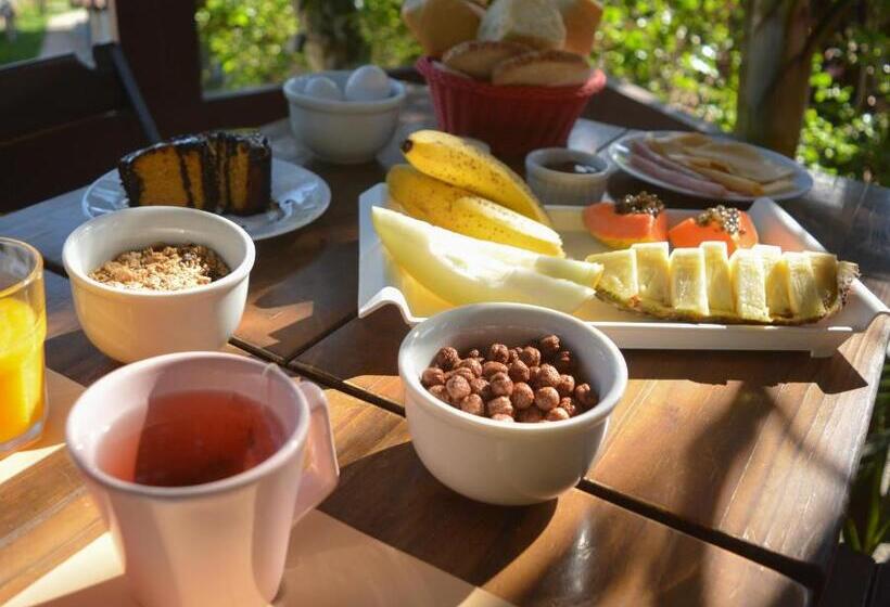 ペンション Pousada Paloma