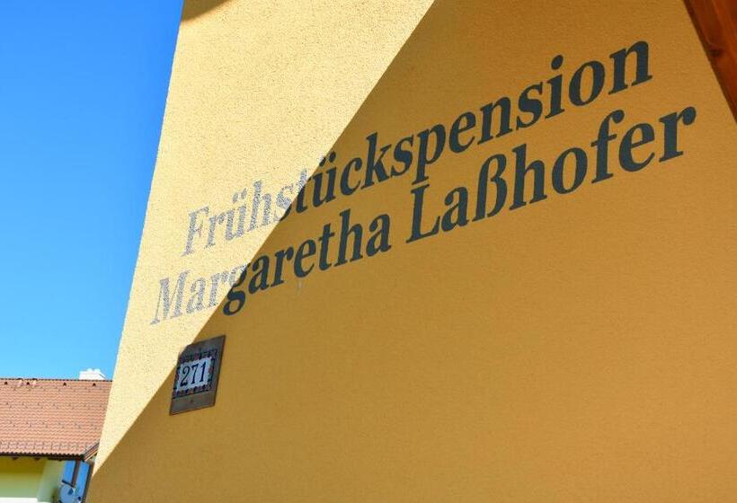 펜션 Privatzimmer Lasshofer