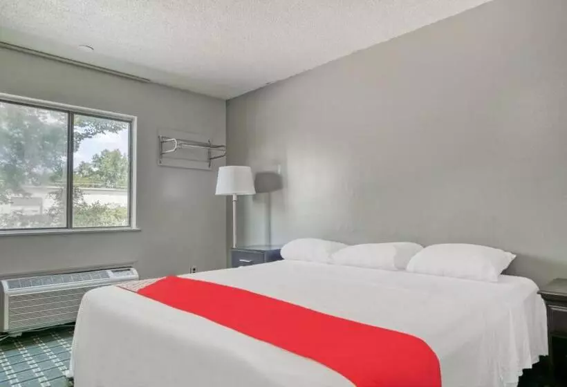 Retkeilymaja Raceway Inn