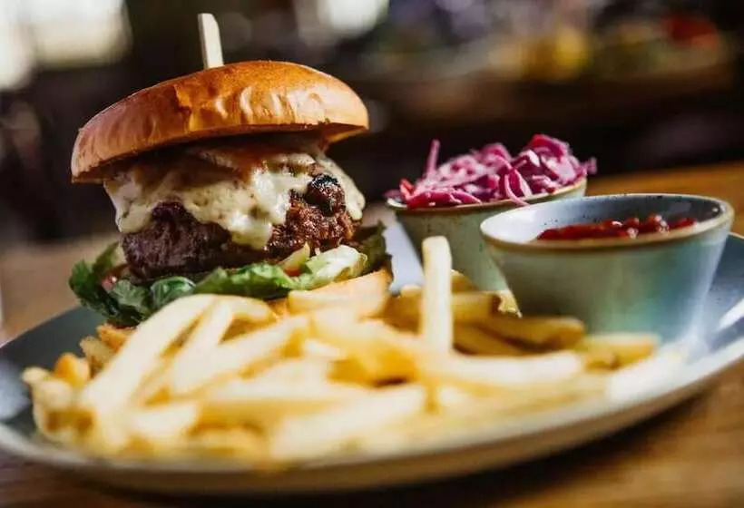 Retkeilymaja The Hawk Inn