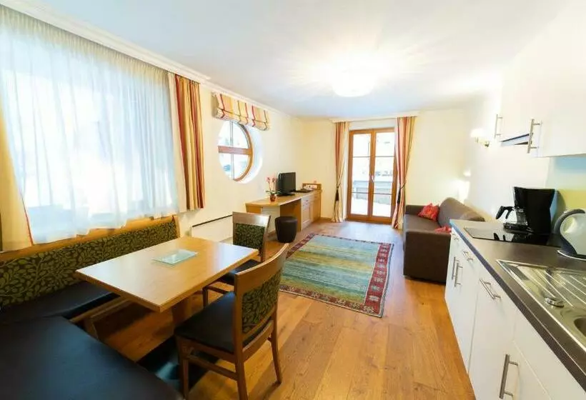 Aparthotel Hirschenau