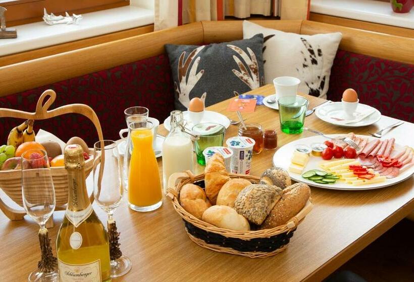 Aparthotel Hirschenau