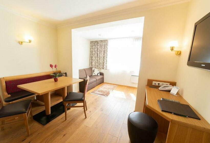 Aparthotel Hirschenau