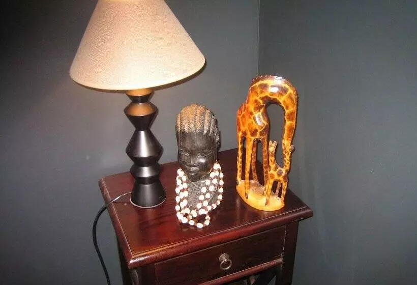 Aamiaismajoitus (B&B) Bambou Lodge