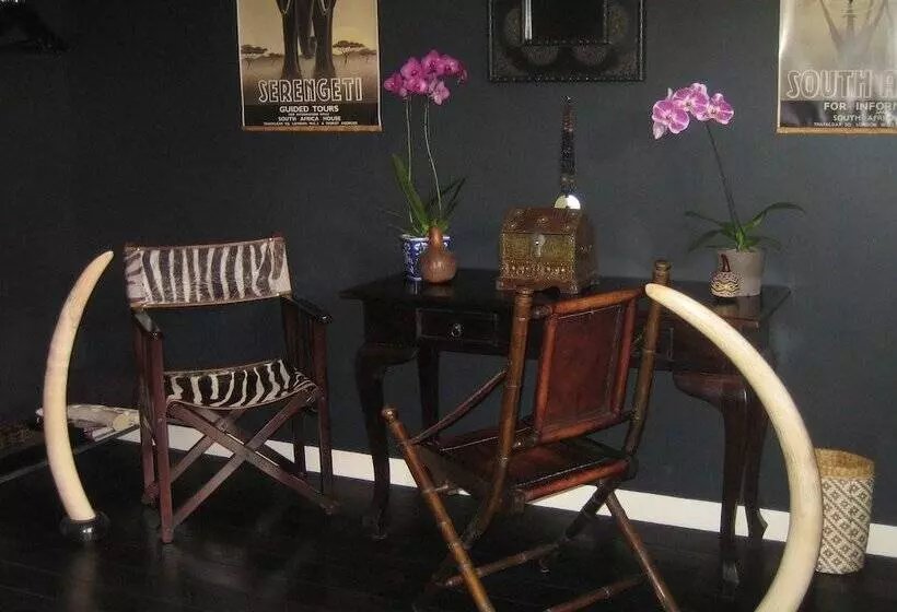 Aamiaismajoitus (B&B) Bambou Lodge