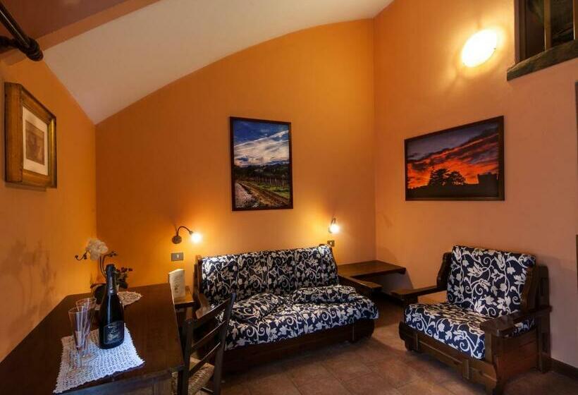 בית מלון כפרי Agriturismo Torrazzetta