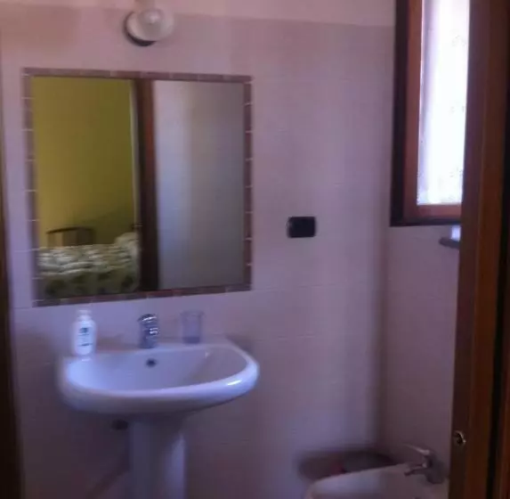 هتل Agriturismo Tre Tigli