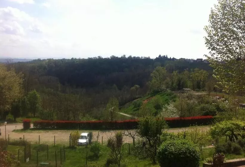 هتل Agriturismo Tre Tigli