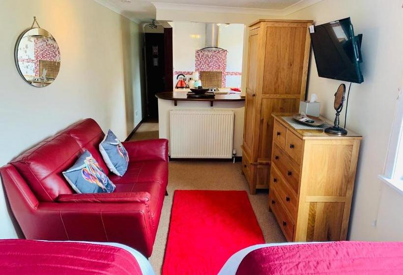 پانسیون Beaches