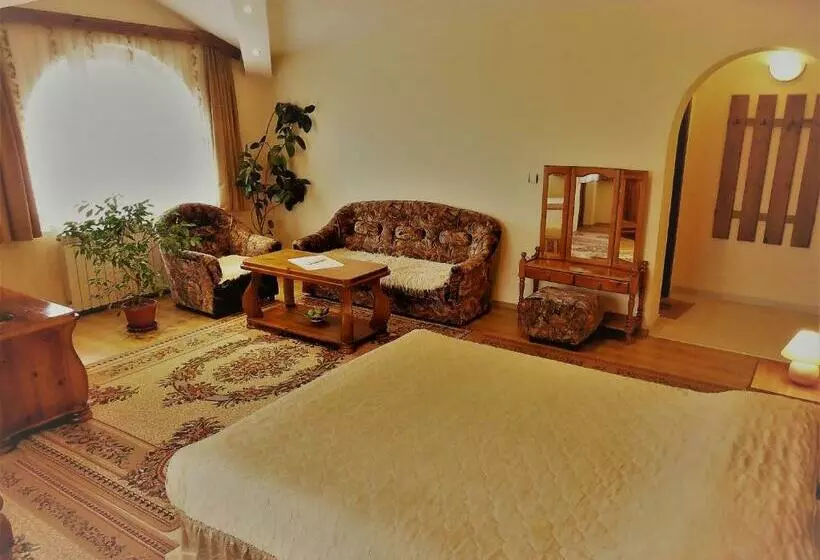 پانسیون Boyadjiyski Guest House