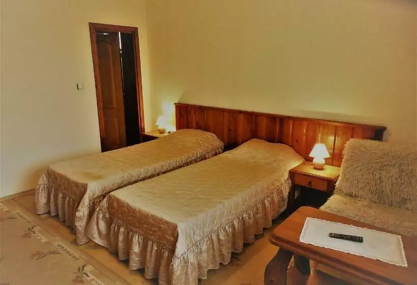 پانسیون Boyadjiyski Guest House