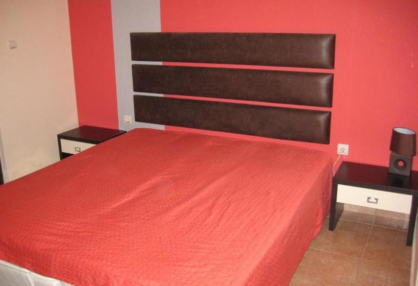 بنسيون Family Hotel Bunara