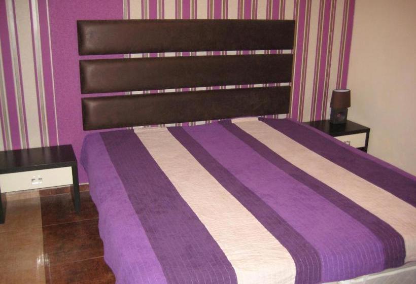 بنسيون Family Hotel Bunara