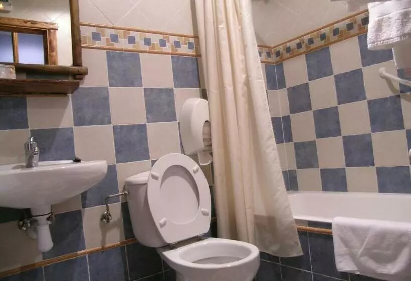 پانسیون Hostal Xaloa Orio