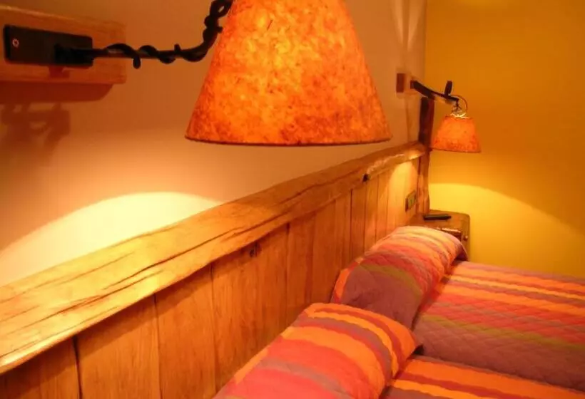 پانسیون Hostal Xaloa Orio