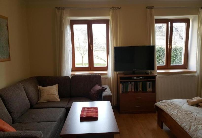 פנסיון Jihoceska Pohoda